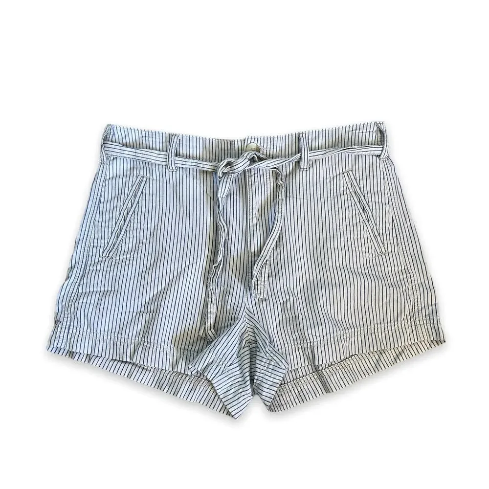 American Eagle Womens Shorts Size 12 Cream Blue Pinstripe Hi-Rise High Rise Belt